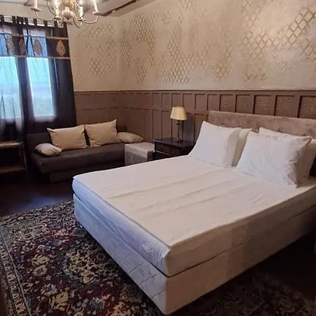 къща старопрестолна