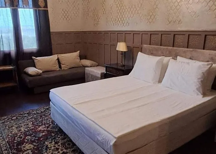 къща старопрестолна